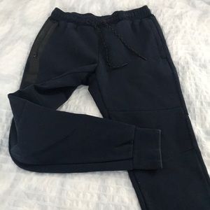 American Eagle active flex joggers